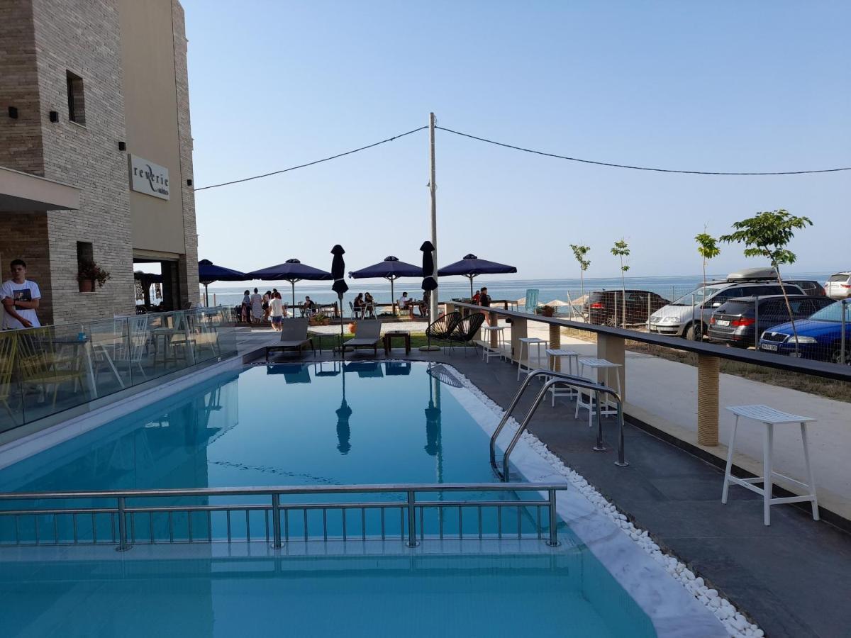 Konstantinos Beach 1 Лименария Екстериор снимка