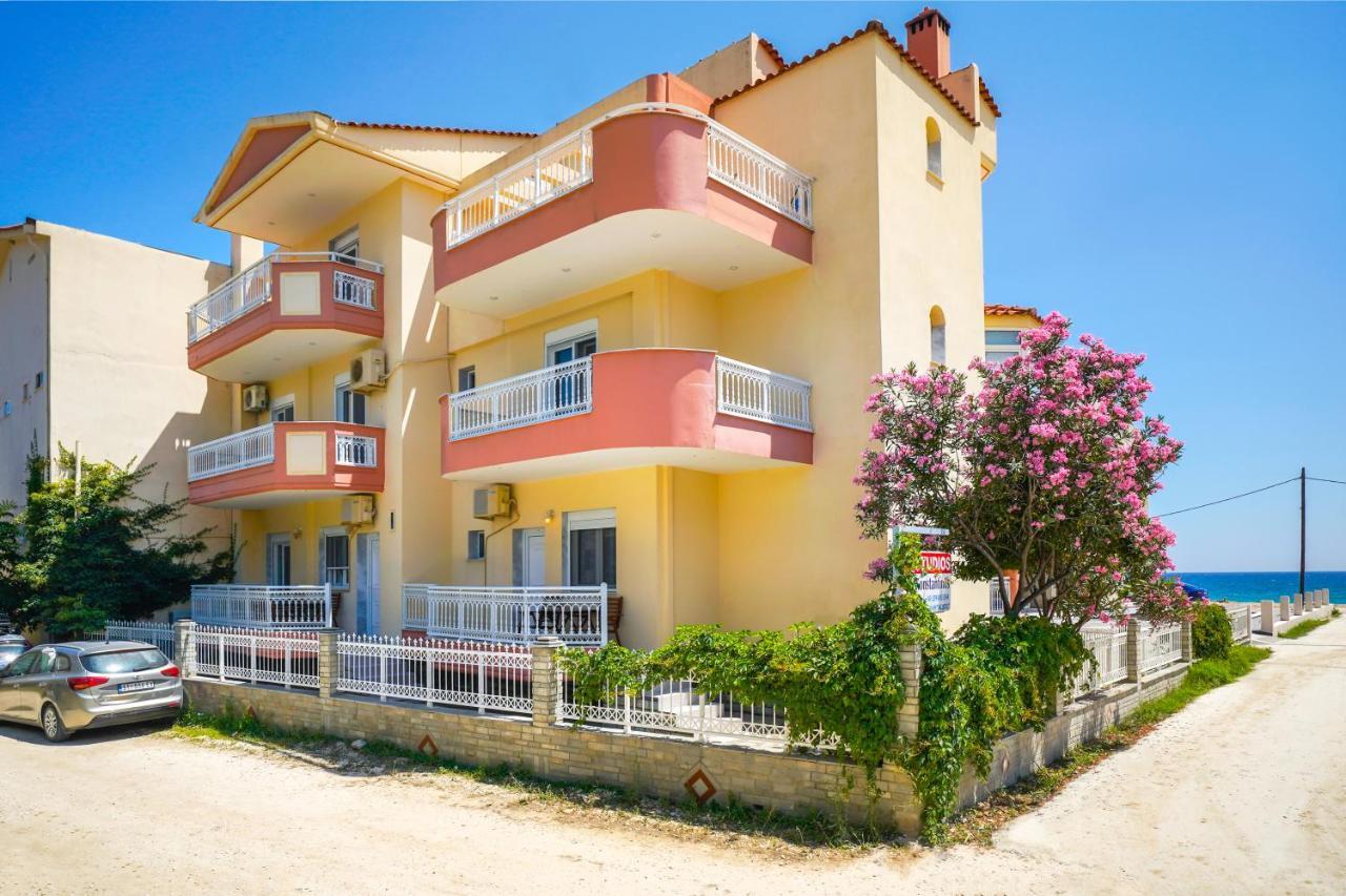 Konstantinos Beach 1 Лименария Екстериор снимка